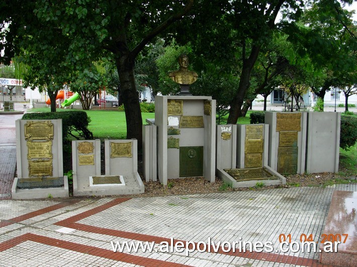 Foto: Carlos Casares - Plaza San Martin - Carlos Casares (Buenos Aires), Argentina