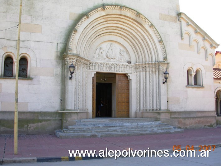 Foto: Cachari (BA) - Iglesia NS de Lujan y San Bautista - Cachari (Buenos Aires), Argentina