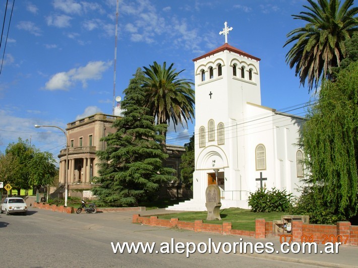 Foto: Sierras Bayas - Iglesia Cristo Rey - Sierras Bayas (Buenos Aires), Argentina