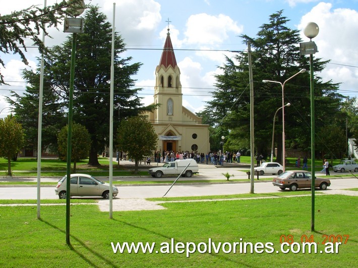 Foto: Colonia Hinojo - Iglesia Natividad de la Santisima Virgen - Colonia Hinojo (Buenos Aires), Argentina