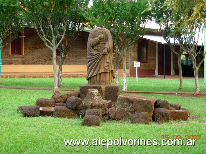 Foto: Apóstoles, Misiones - Apóstol Jesuítico - Apostoles (Misiones), Argentina
