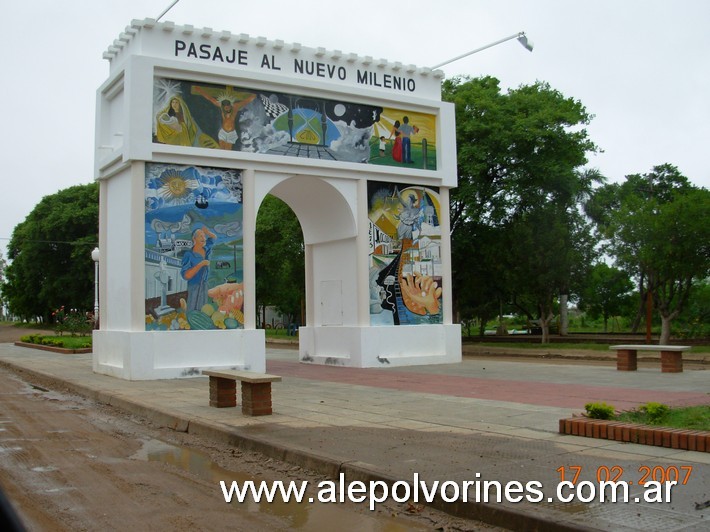 Foto: Mocoreta - Arco Pasaje Nuevo Milenio - Mocoreta (Corrientes), Argentina