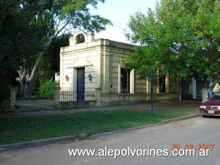 Foto: Santa Coloma - Iglesia - Santa Coloma (Buenos Aires), Argentina