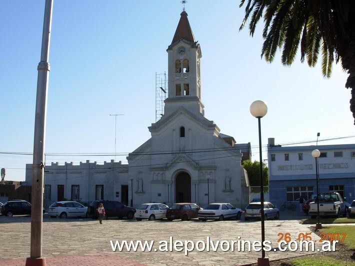 Foto: Chabas - Parroquia San José - Chabas (Santa Fe), Argentina