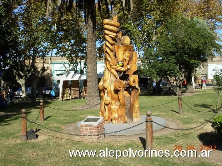 Foto: Chabas - Plaza San Martin - Chabas (Santa Fe), Argentina