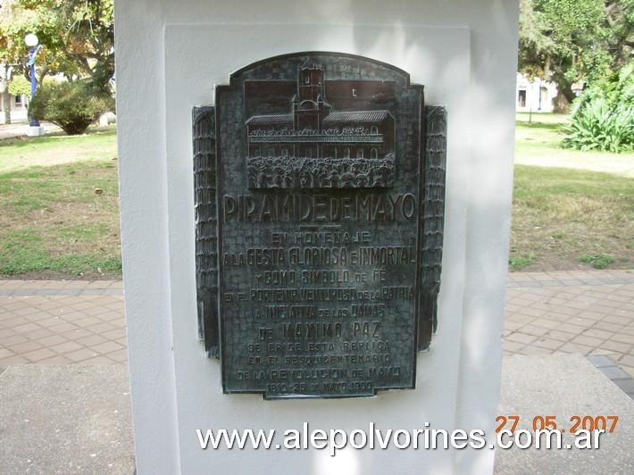 Foto: Máximo Paz - Pirámide de Mayo - Maximo Paz (Santa Fe), Argentina