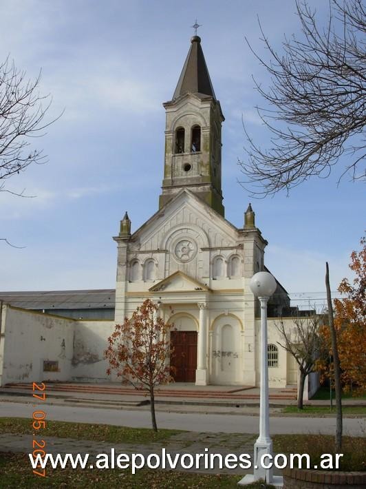Foto: Melincue - Iglesia Nuestra Señora del Carmen - Melincue (Santa Fe), Argentina