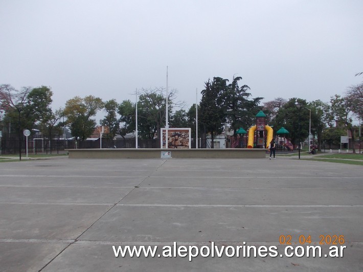 Foto: Adolfo Sourdeaux - Plaza Güemes - Adolfo Sourdeaux (Buenos Aires), Argentina