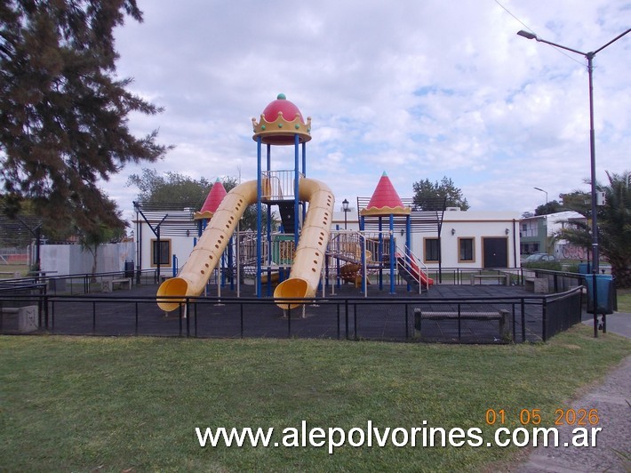 Foto: Villa de Mayo - Plaza Villa de Mayo - Villa de Mayo (Buenos Aires), Argentina