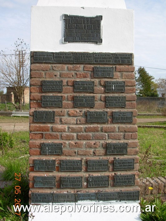 Foto: Santa Teresa - Monumento al Centenario - Santa Teresa (Santa Fe), Argentina