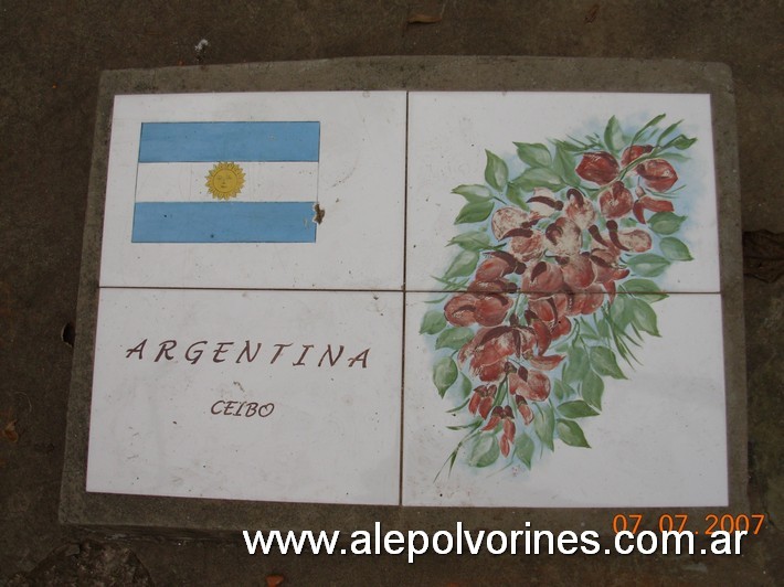 Foto: La Plata - Jardin de la Paz - La Plata (Buenos Aires), Argentina