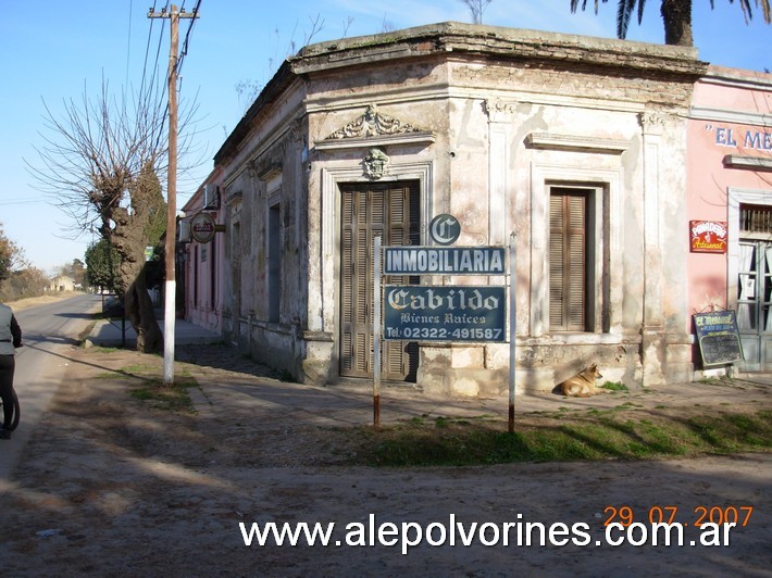 Foto: Manzanares - Antiguo Local - Manzanares (Buenos Aires), Argentina