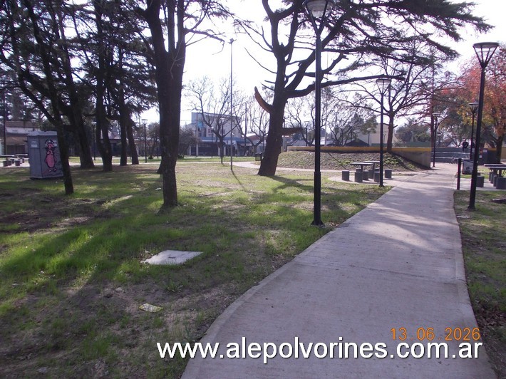 Foto: Los Polvorines - Plaza Patricias Argentinas - Los Polvorines (Buenos Aires), Argentina