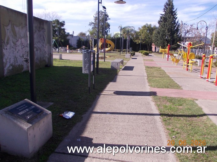 Foto: Virreyes - Plaza Virgen de Lujan - Virreyes (Buenos Aires), Argentina