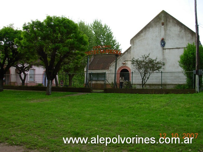 Foto: La Oriental - Escuela - Azcuenaga (Buenos Aires), Argentina