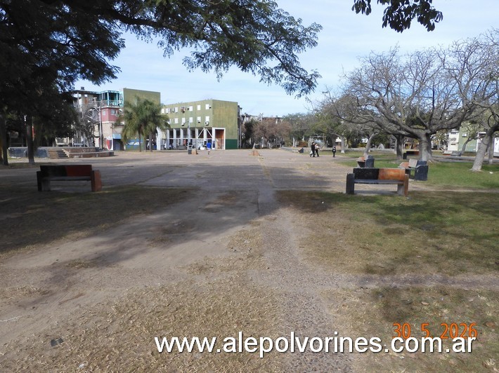 Foto: Santa Fe - Plaza San Jeronimo Fonavi - Santa Fe, Argentina