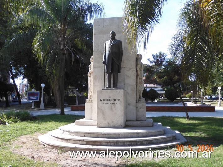 Foto: Santa Fe - Monumento Dr Rodolfo Freyre - Santa Fe, Argentina