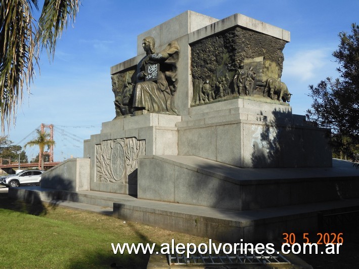 Foto: Santa Fe - Monumento al Brigadier Estanislao López - Santa Fe, Argentina