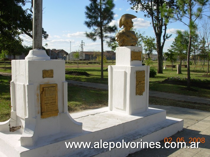 Foto: Villa Clara - Busto General San Martin - Villa Clara (Entre Ríos), Argentina
