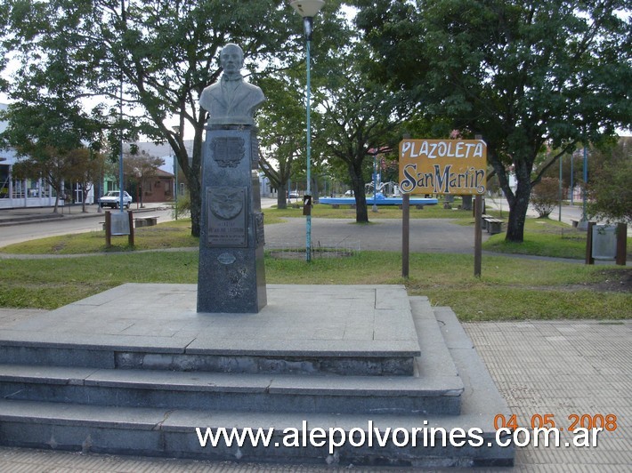 Foto: Basavilbaso - Plazoleta San Martin - Basavilbaso (Entre Ríos), Argentina