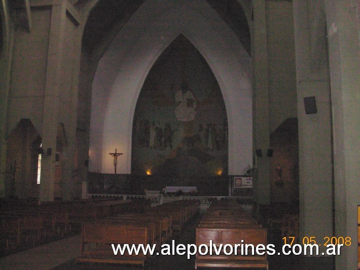 Foto: Olivos - Parroquia Jesús en el Huerto de los Olivos - Olivos (Buenos Aires), Argentina