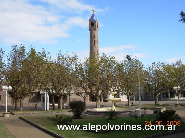 Foto: San Andrés de Giles - Iglesia San Andrés Apóstol - San Andrés de Giles (Buenos Aires), Argentina