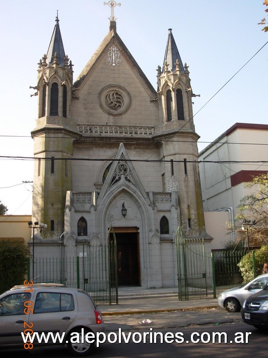 Foto: Haedo - Iglesia Sagrada Familia - Haedo (Buenos Aires), Argentina