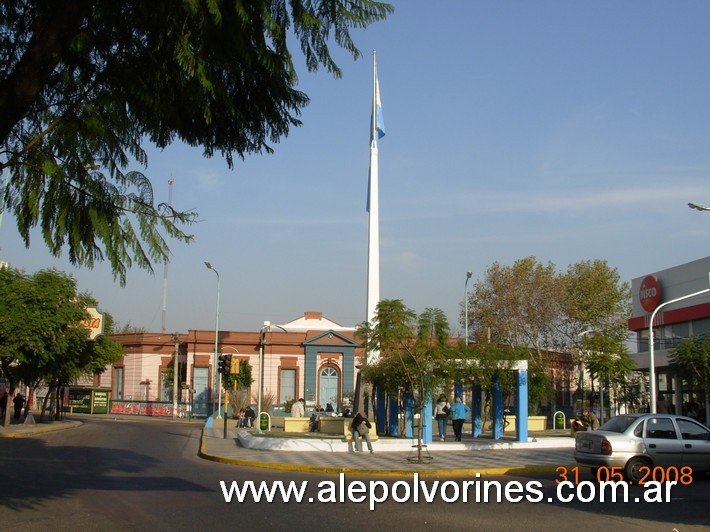 Foto: Merlo - Plaza del Mastil - Merlo (Buenos Aires), Argentina