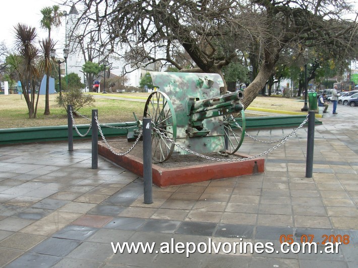 Foto: Plaza Ituzaingó - Cañon - Ituzaingó (Buenos Aires), Argentina