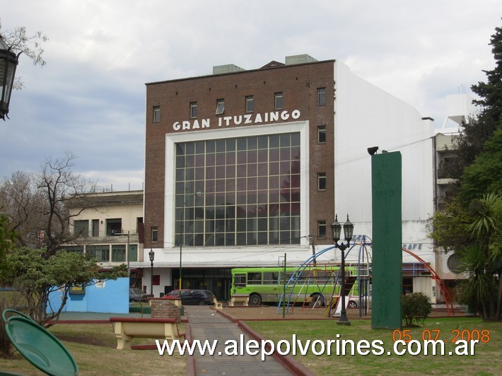 Foto: Ituzaingó - Gran Cine Ituzaingó - Ituzaingó (Buenos Aires), Argentina