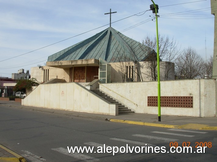 Foto: Campana - Iglesia Santa Florentina - Campana (Buenos Aires), Argentina