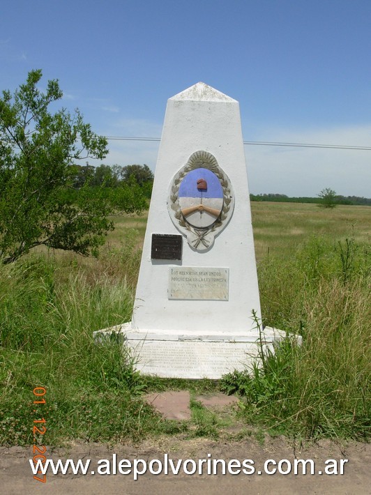 Foto: Diego Gaynor - Monumento Batalla de la Cruz - Diego Gaynor (Buenos Aires), Argentina