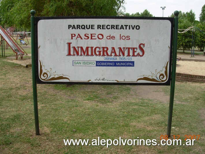 Foto: Villa Adelina - Paseo de los Inmigrantes - Villa Adelina (Buenos Aires), Argentina