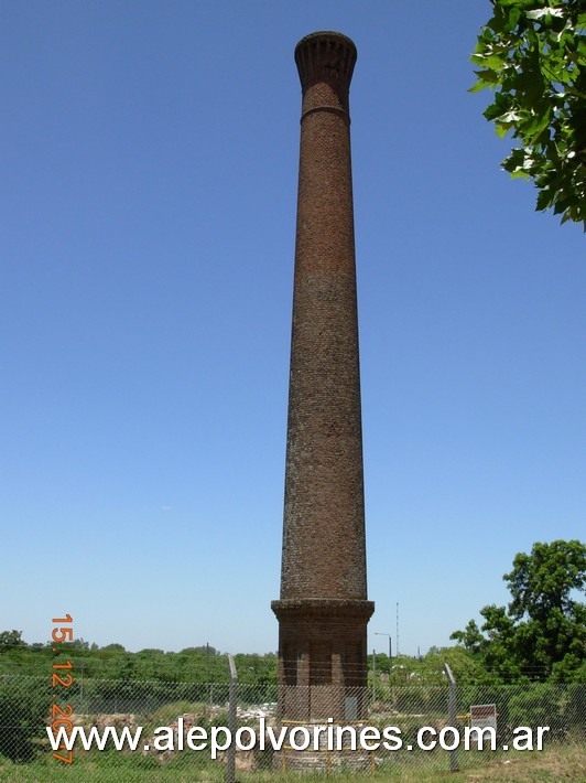 Foto: San Pedro - Chimenea Destileria La Estrella - San Pedro (Buenos Aires), Argentina