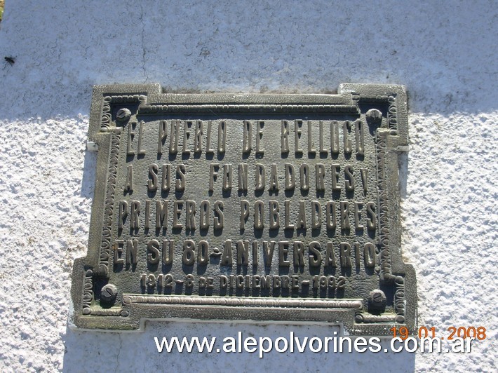 Foto: Bellocq - Monumento a los Fundadores - Bellocq (Buenos Aires), Argentina