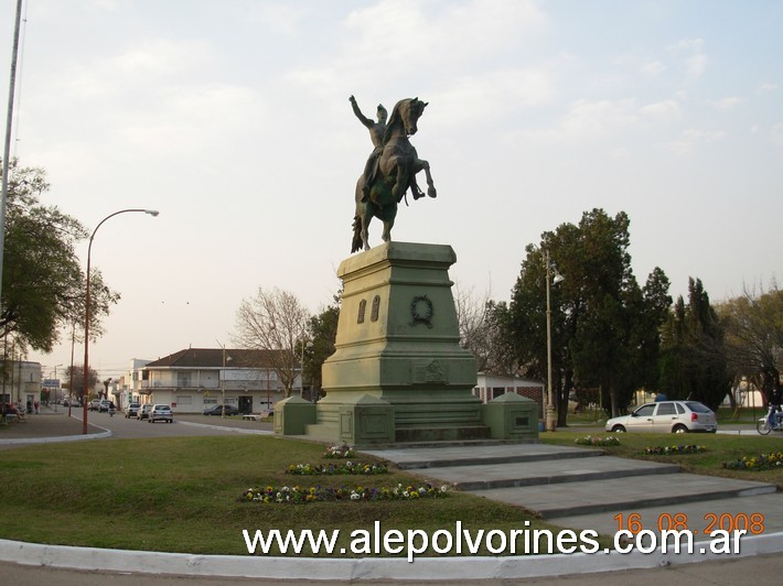 Foto: Monumento al Gral San Martin - Gualeguay - Gualeguay (Entre Ríos), Argentina