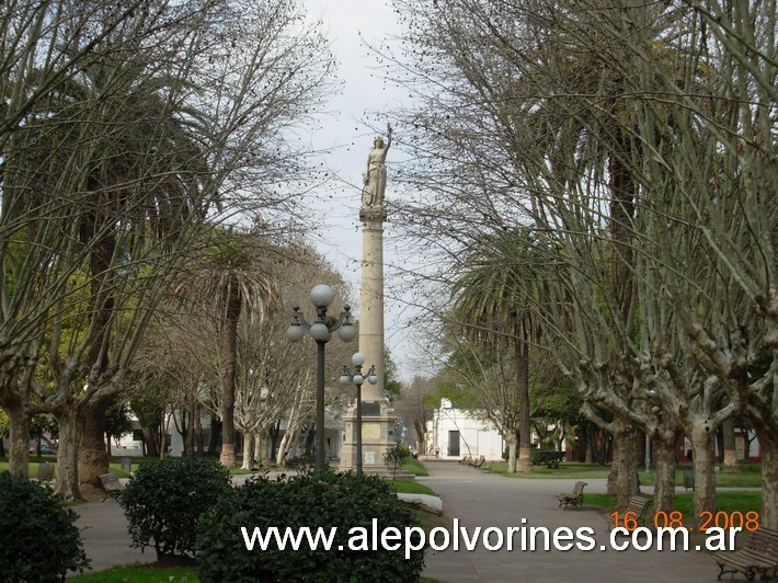 Foto: Plaza Constitucion - Gualeguay - Gualeguay (Entre Ríos), Argentina