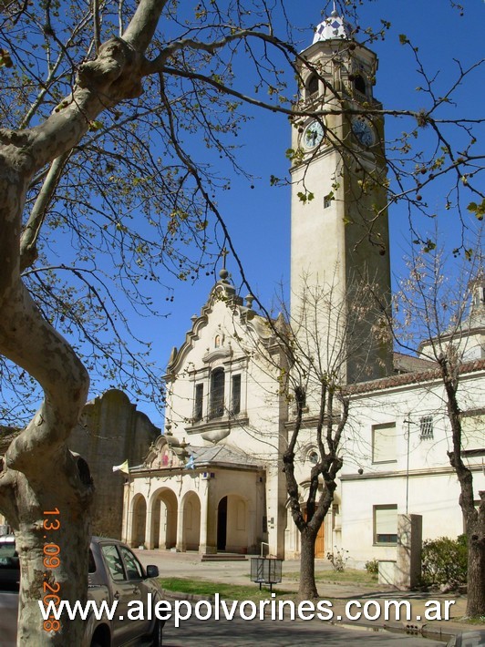 Foto: Alberti - Parroquia Nuestra Señora del Rosario - Alberti (Buenos Aires), Argentina
