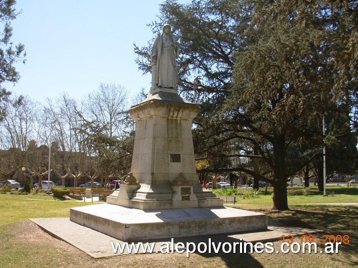 Foto: Alberti - Plaza General Arias - Alberti (Buenos Aires), Argentina