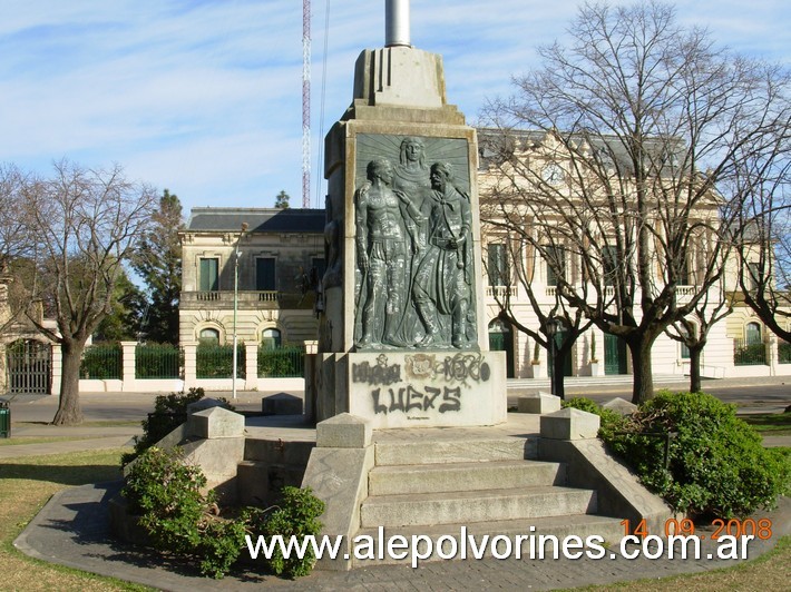Foto: Bragado - Plaza 25 de Mayo - Bragado (Buenos Aires), Argentina