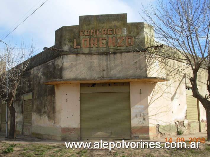 Foto: Coronel Mom - Comercio Lorenzo - Coronel Mom (Buenos Aires), Argentina