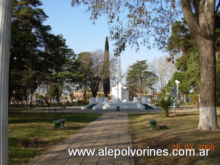Foto: El Socorro - Plaza - El Socorro (Buenos Aires), Argentina