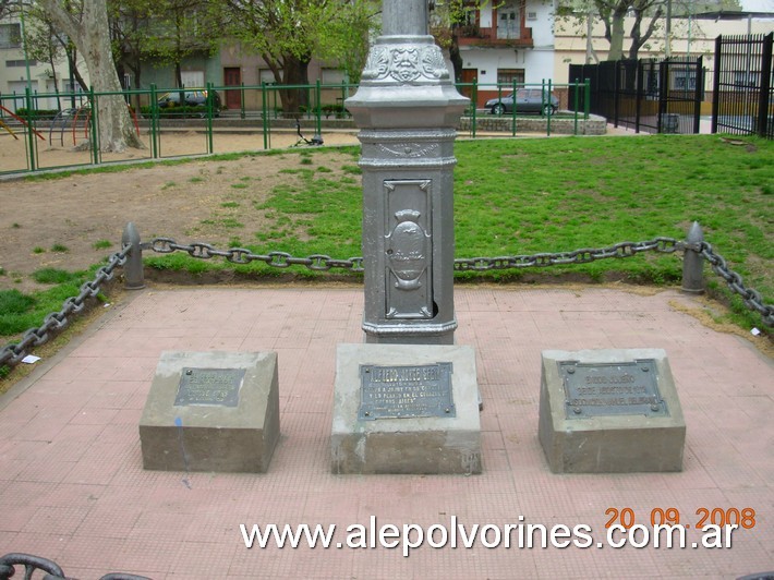 Foto: Parque Chas - Plaza Éxodo Jujeño - Parque Chas (Buenos Aires), Argentina