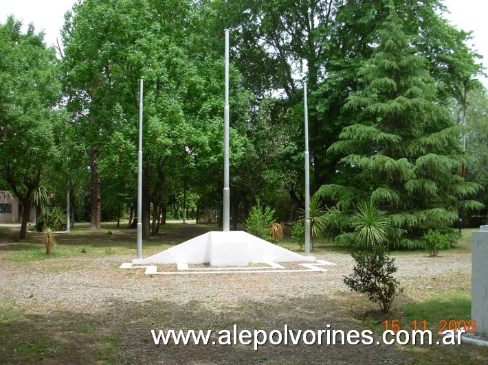 Foto: Zelaya - Plaza 17 de Octubre - Zelaya (Buenos Aires), Argentina