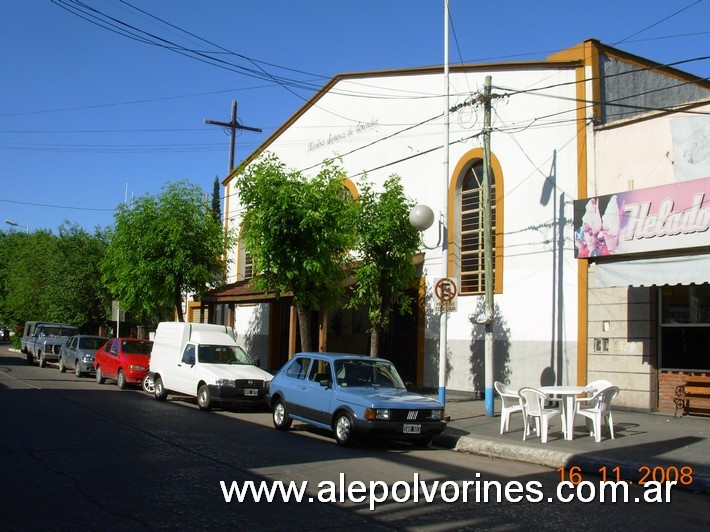 Foto: Grand Bourg - Iglesia Nuestra Señora de Lourdes - Grand Bourg (Buenos Aires), Argentina