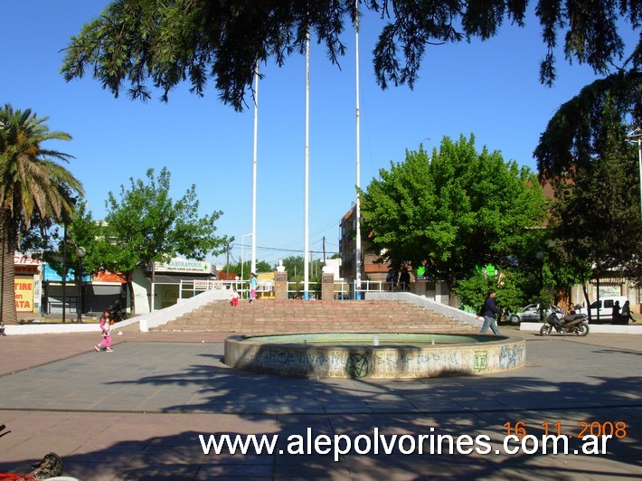 Foto: Rotonda de Grand Bourg - Grand Bourg (Buenos Aires), Argentina