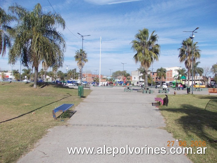 Foto: Don Torcuato - Plaza 20 de Junio - Don Torcuato (Buenos Aires), Argentina