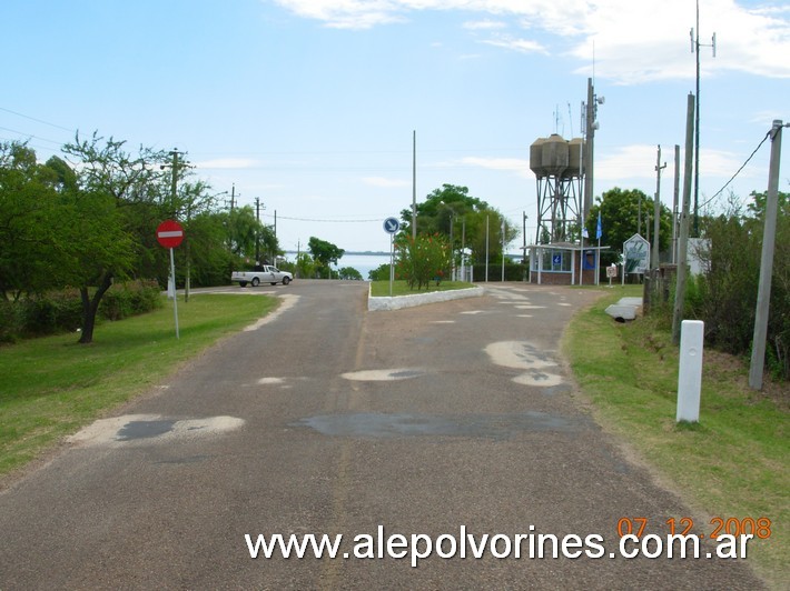 Foto: Acceso a Balneario Las Cañas - Rio Negro ROU - Las Cañas (Río Negro), Uruguay