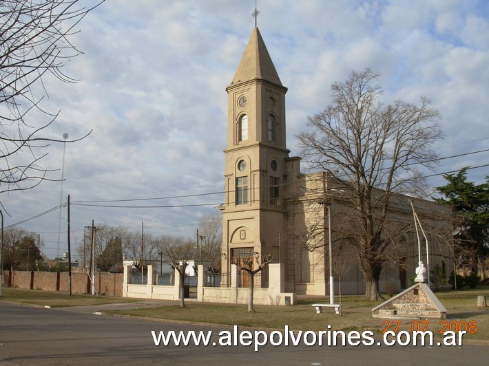 Foto: Acevedo - Iglesia Santa Teresa de Jesus - Acevedo (Buenos Aires), Argentina