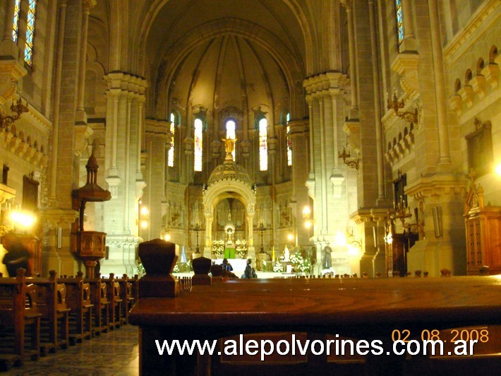 Foto: Barracas CABA - Basílica del Sagrado Corazón de Jesús - Barracas (Buenos Aires), Argentina